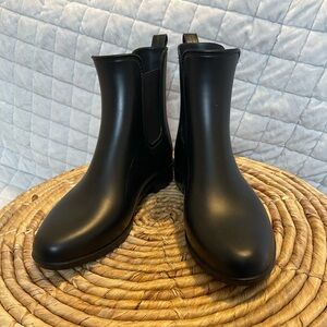 Black Ankle Rain Boots